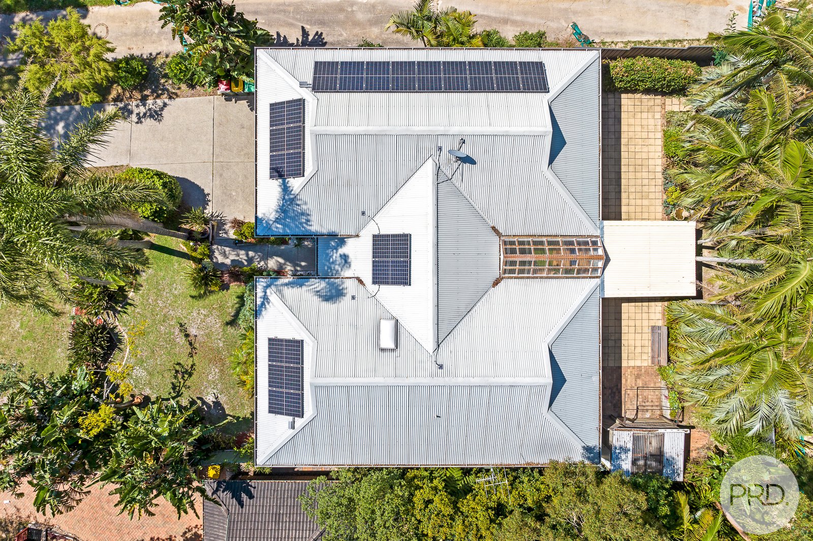 8 Tingara Road NELSON BAY 24