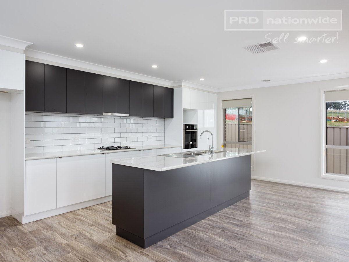 8 Tingwell Place LLOYD 3