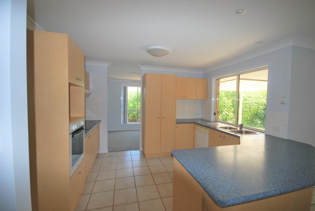 8 Tipu Rise BURLEIGH HEADS 3