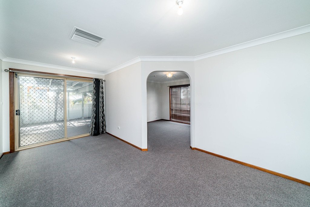 8 Toney Place GLENFIELD PARK 5