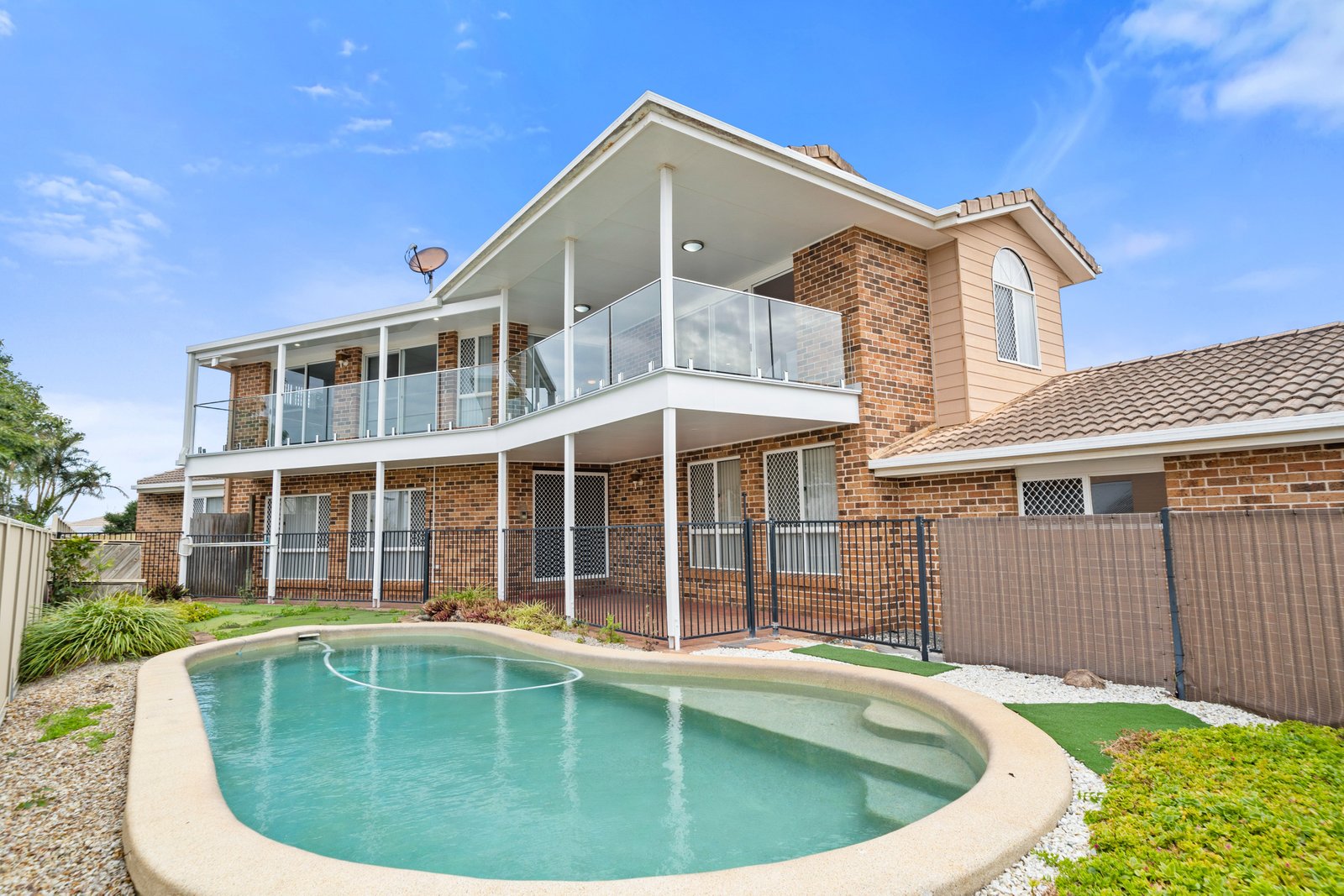 8 Toondah Court VICTORIA POINT 13