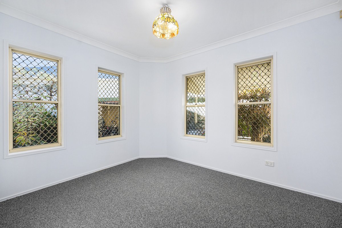 8 Torres Court Burleigh Waters 8