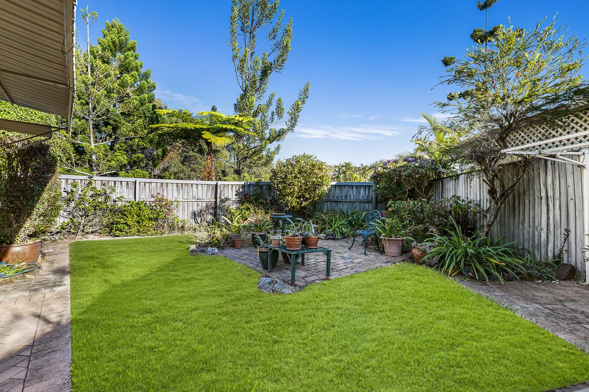 8 Torres Court Burleigh Waters 12