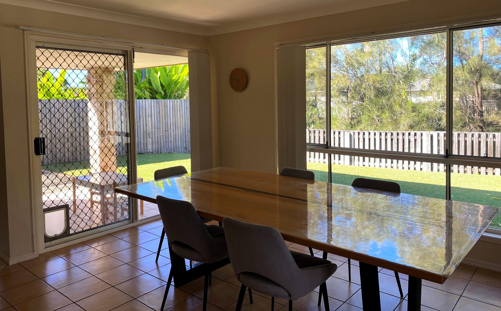 8 Tracey Crescent VARSITY LAKES 5