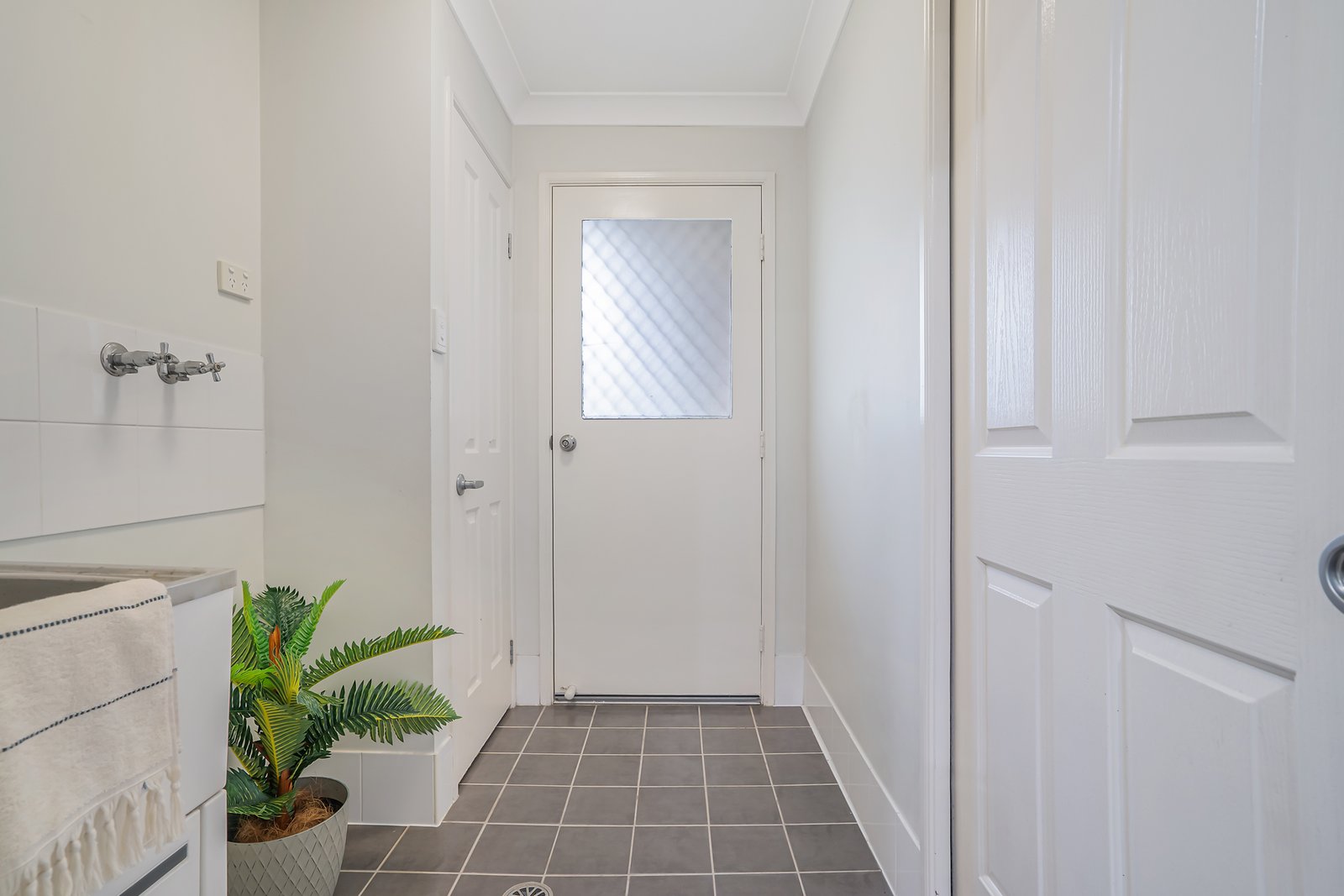 8 Trellis court Branxton NSW 2335  BRANXTON 14