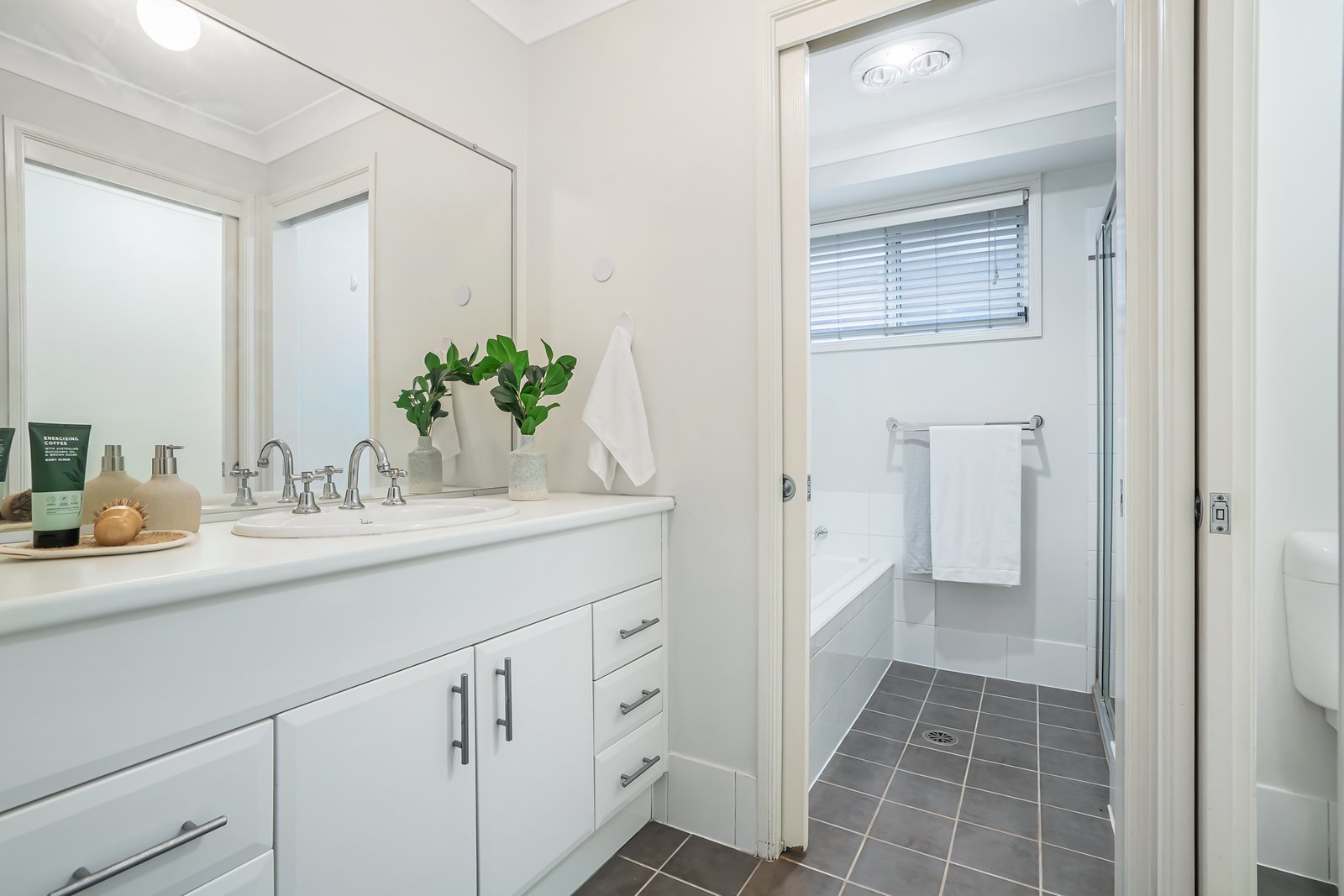 8 Trellis court Branxton NSW 2335  BRANXTON 16