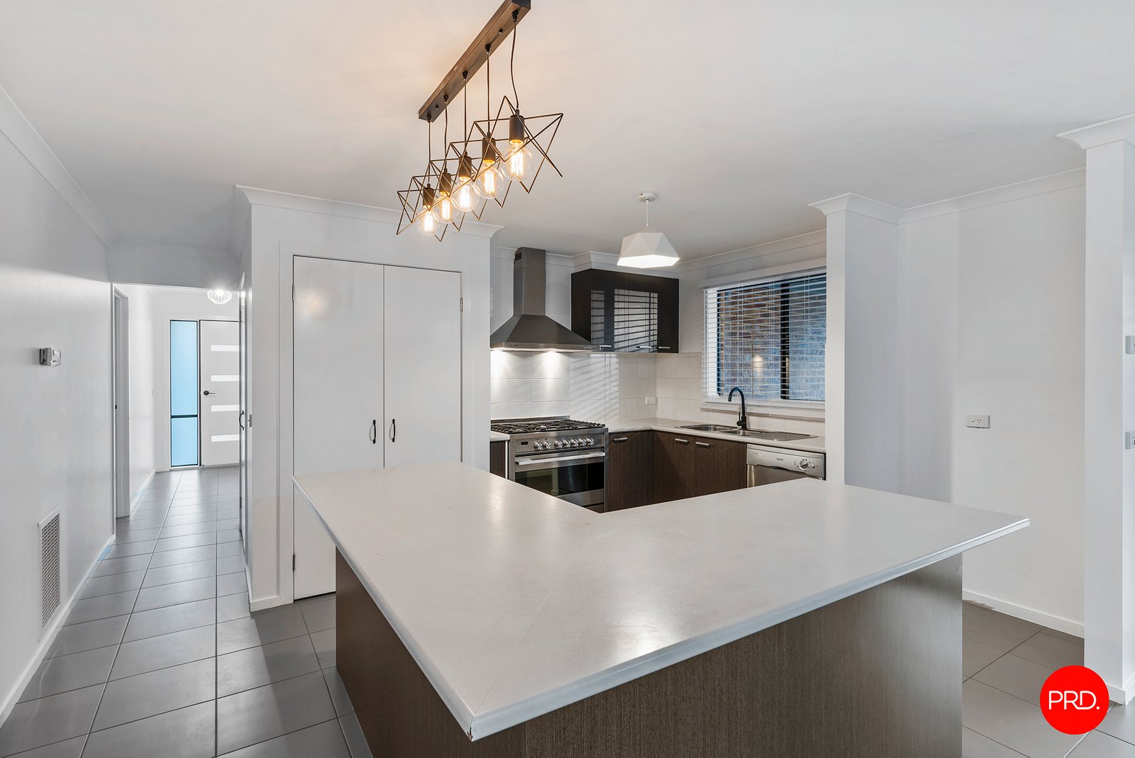 8 Triplett Avenue ASCOT 3