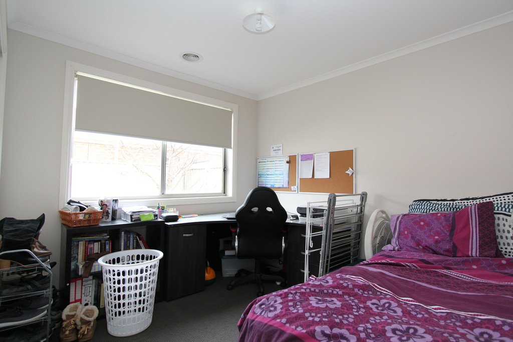 8 Tristan Drive SEBASTOPOL 6