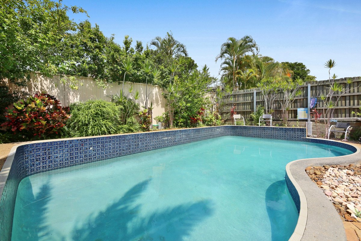 8 Tulip Street Miami 17