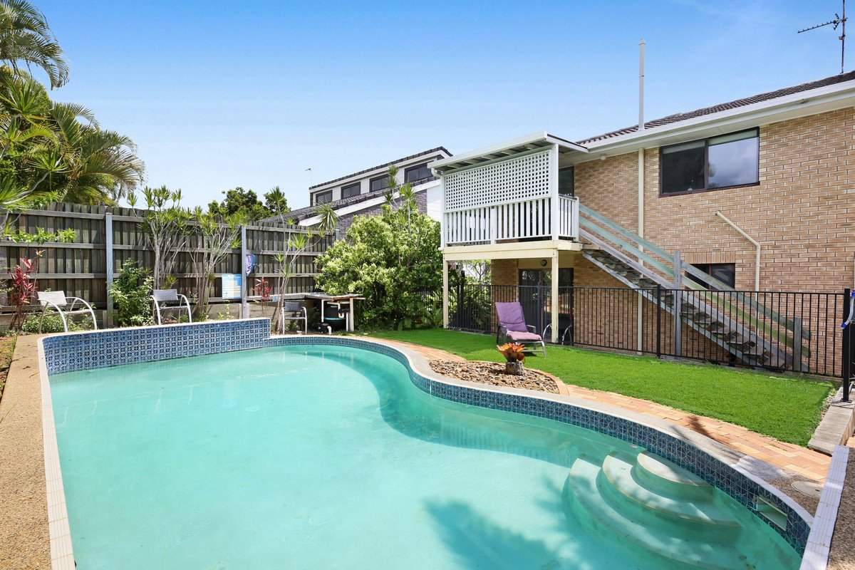 8 Tulip Street Miami 18