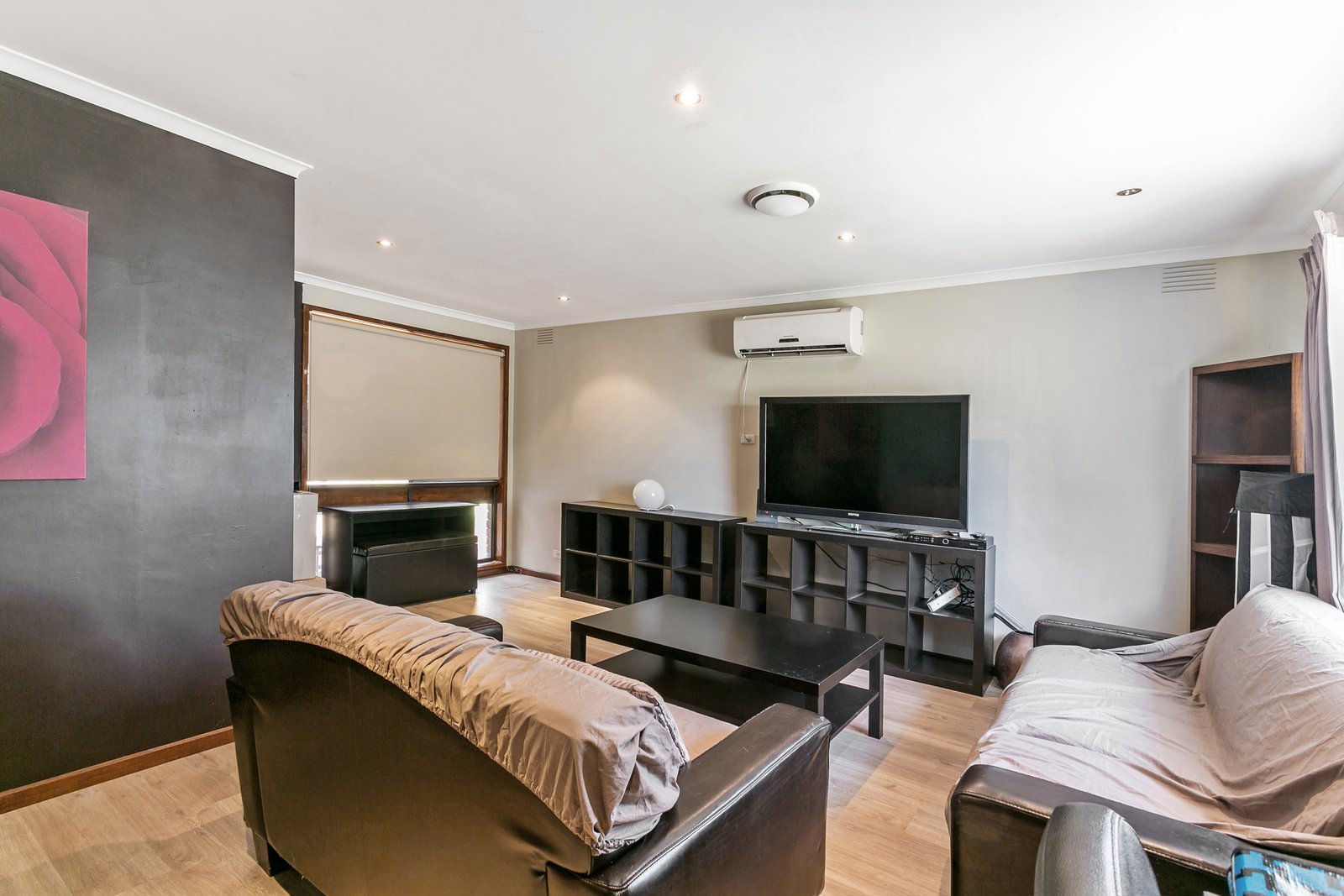 Gallery: 8 Twofold Close