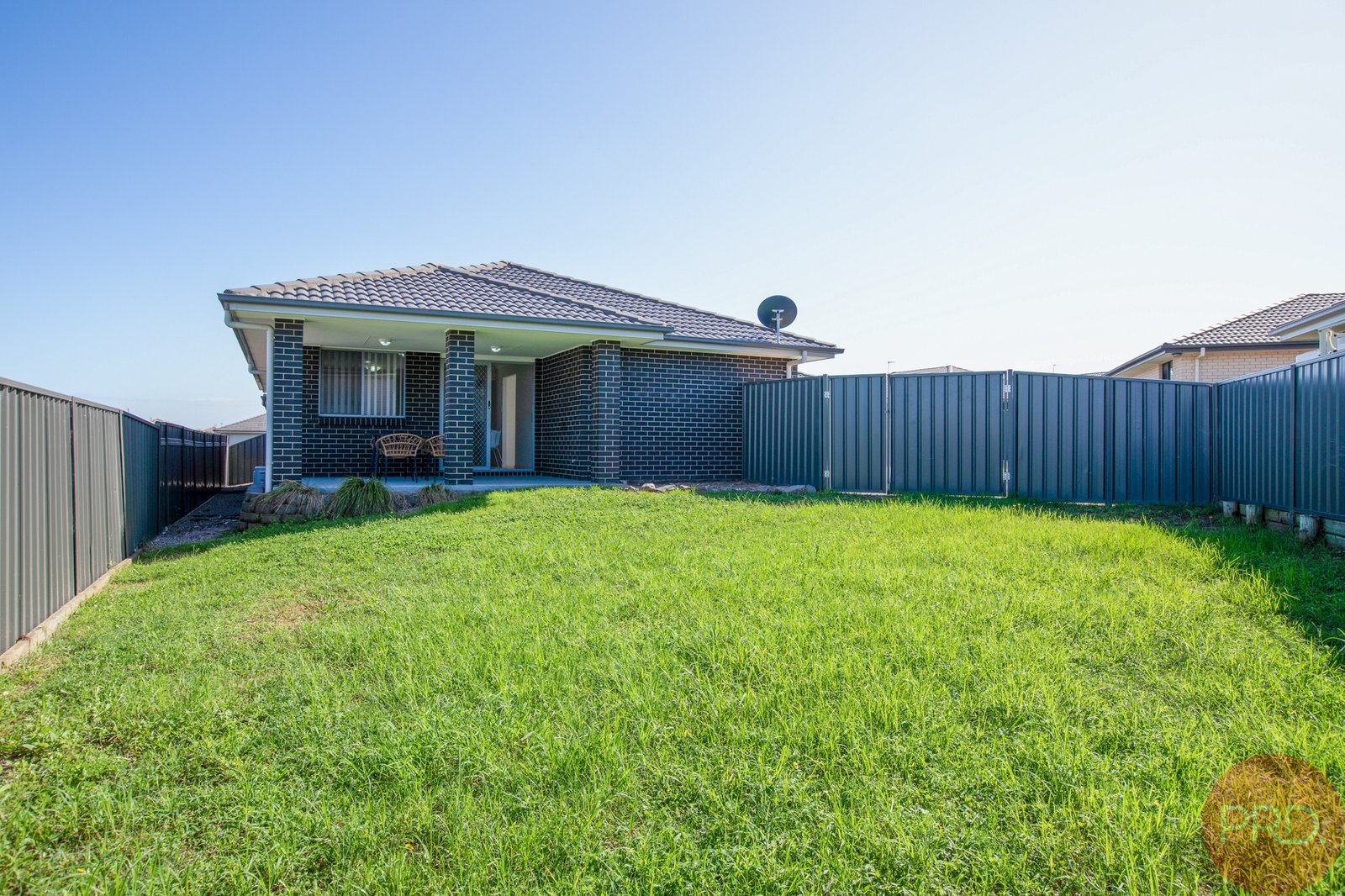 8 Undercliff Street CLIFTLEIGH 19