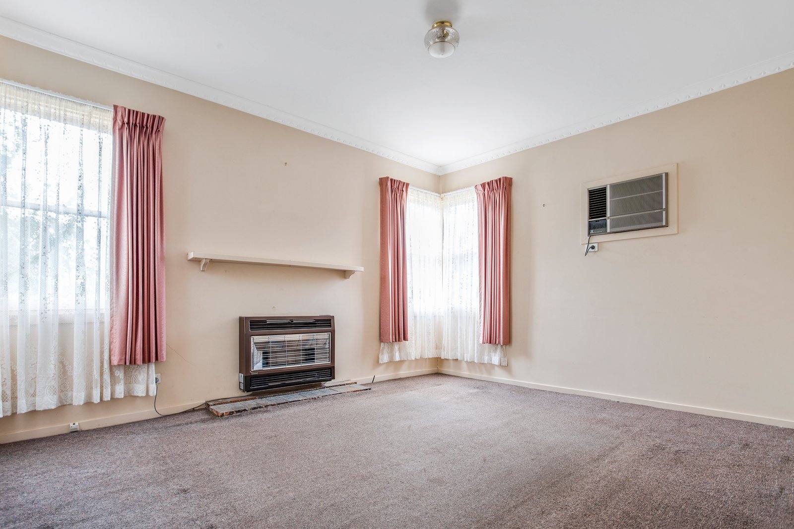 8 Union Street WEST BENDIGO 4