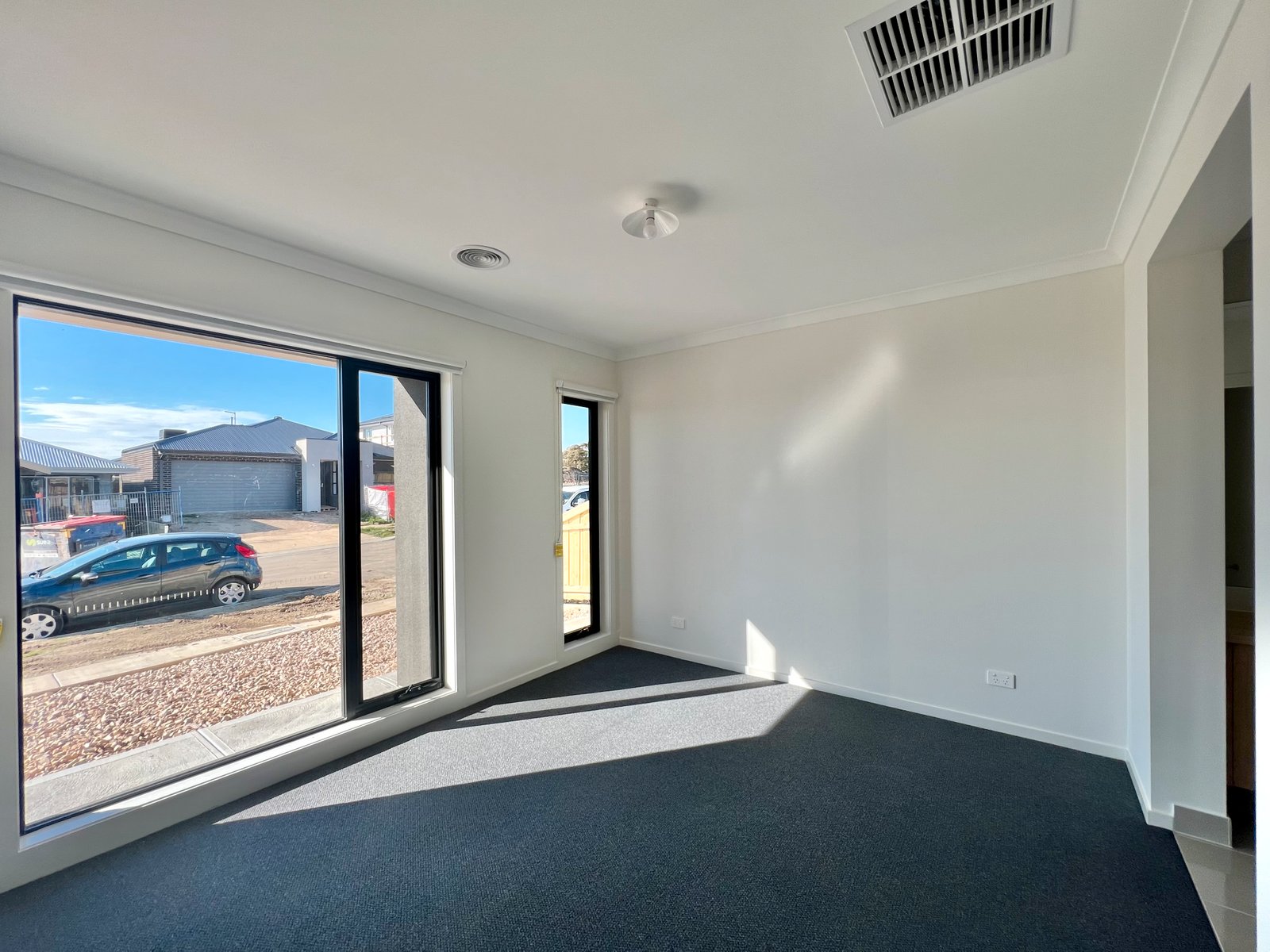 Gallery: 8 Vandelay Avenue