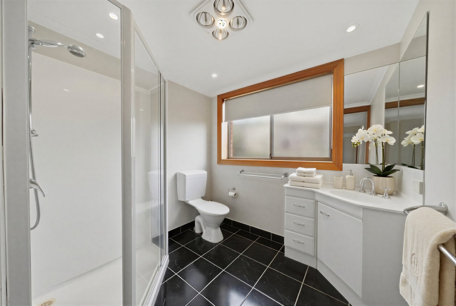 8 Vaughan Court TRANMERE 14
