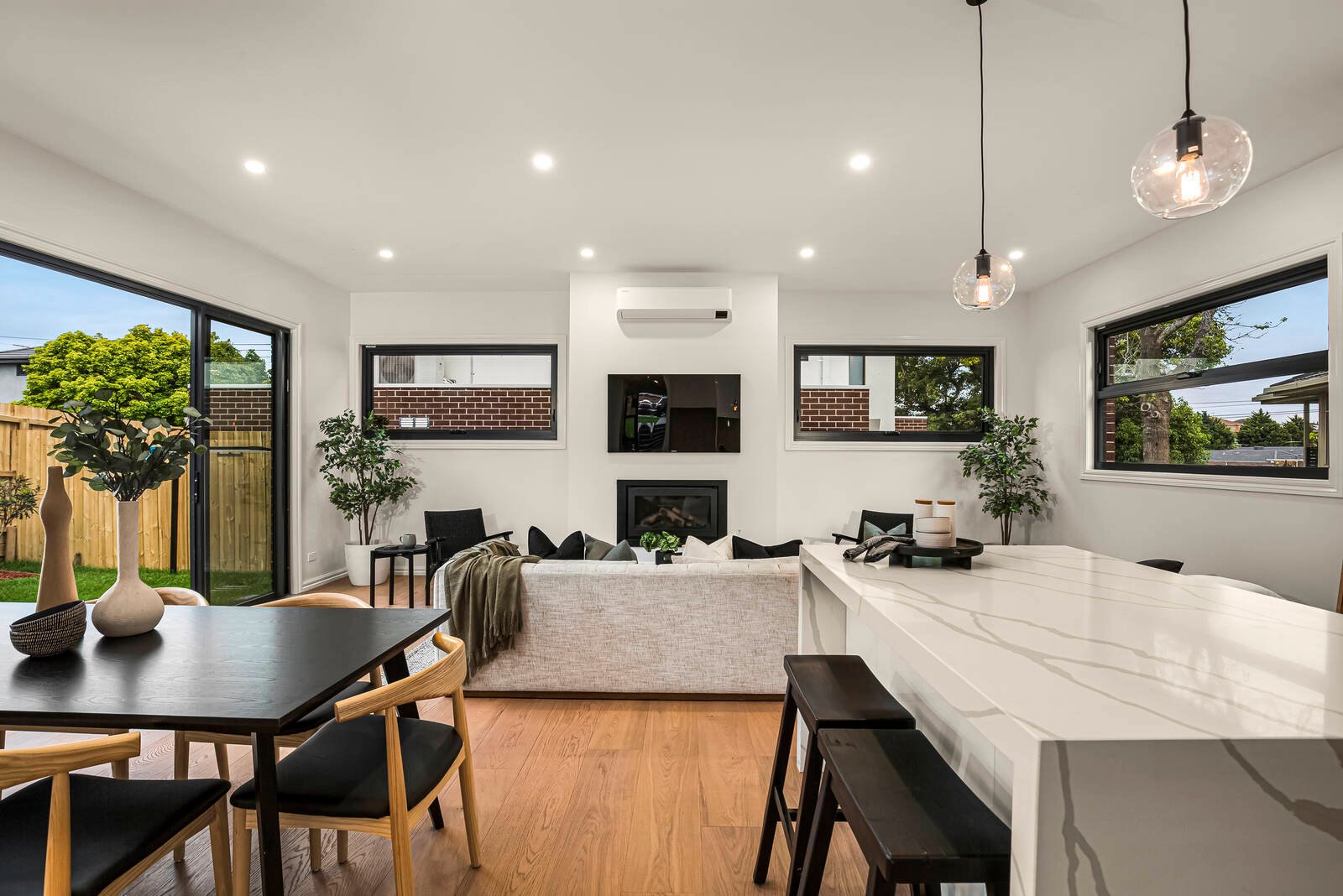 Real Estate and Property in 8 Vera Street, Bulleen, VIC