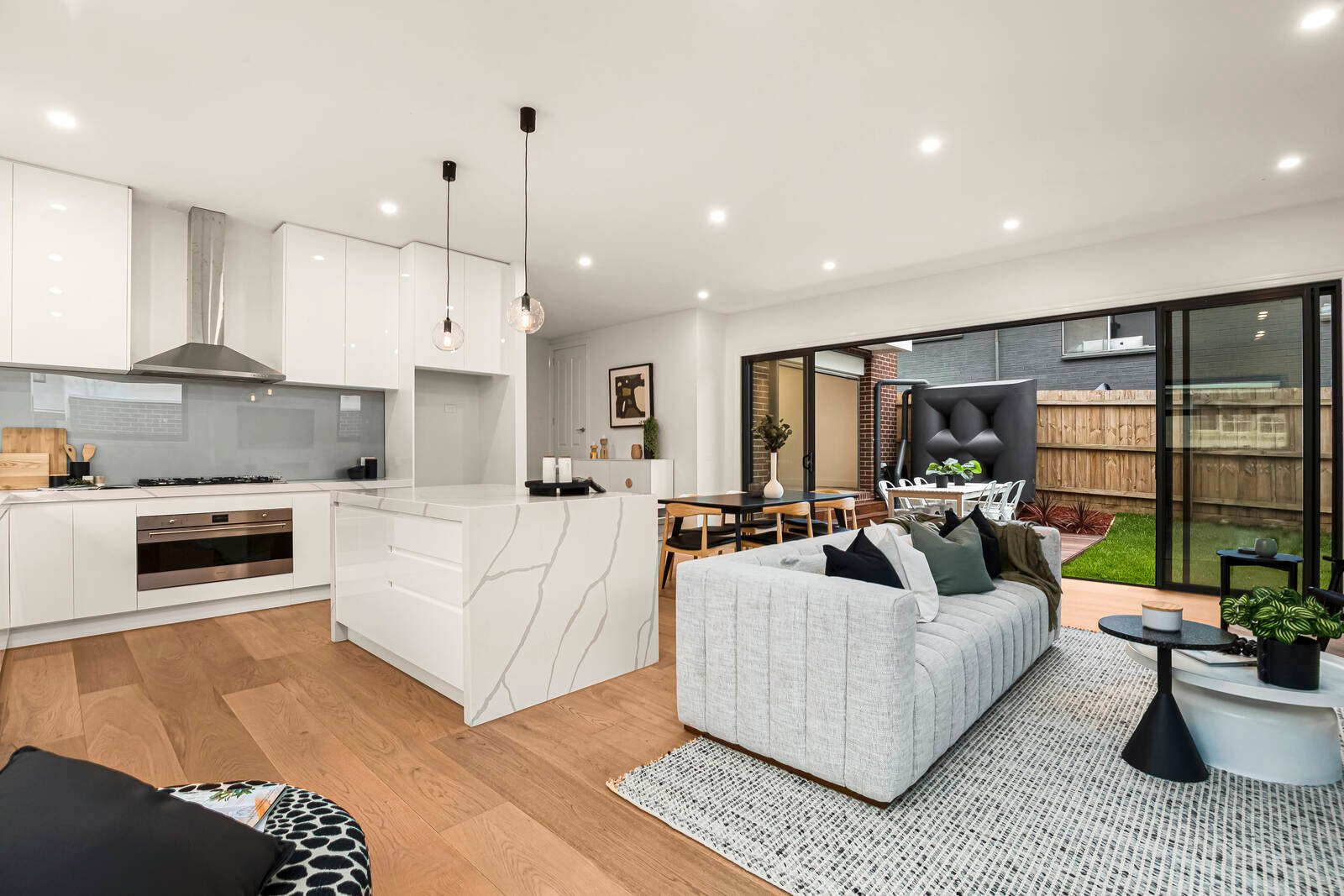 Real Estate and Property in 8 Vera Street, Bulleen, VIC