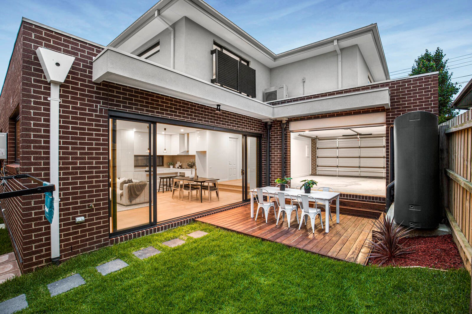 Real Estate and Property in 8 Vera Street, Bulleen, VIC