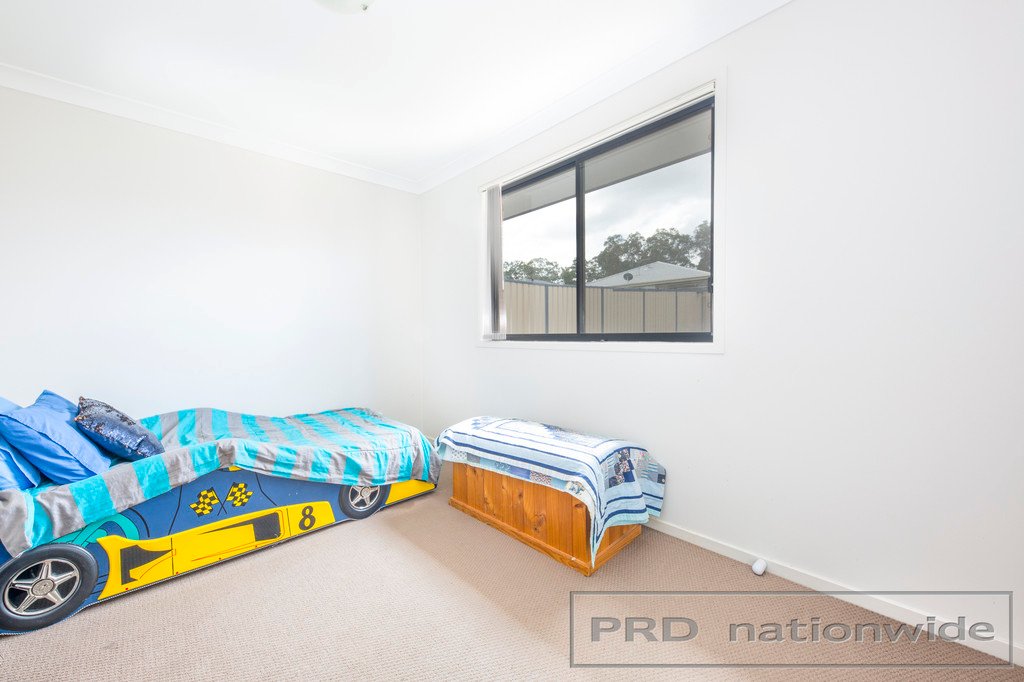 8 Verdelho Ave  CESSNOCK 5