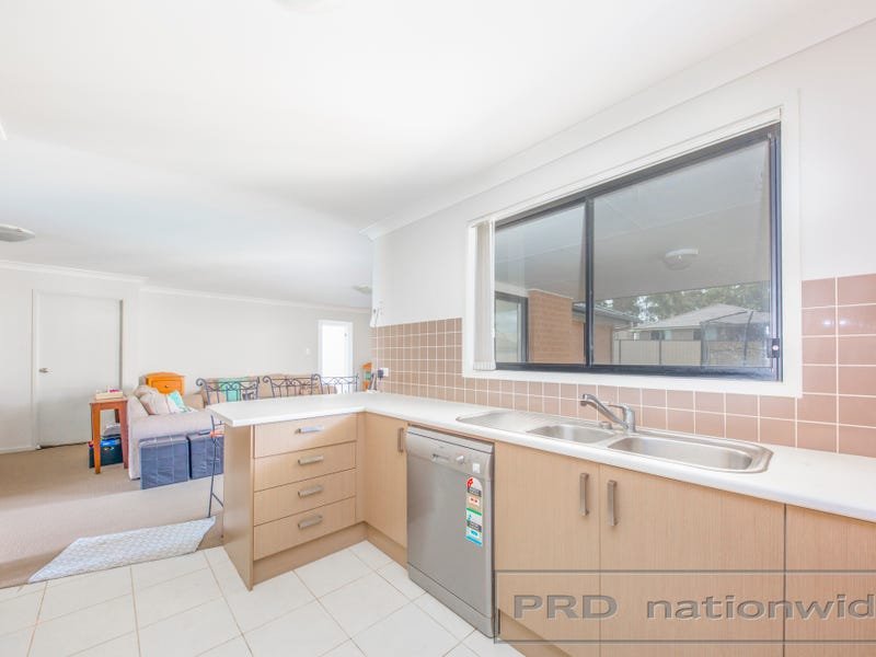 8 Verdelho Avenue CESSNOCK 3