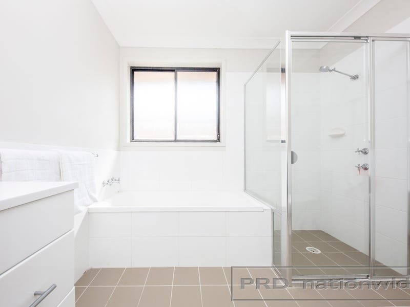 8 Verdelho Avenue CESSNOCK 9