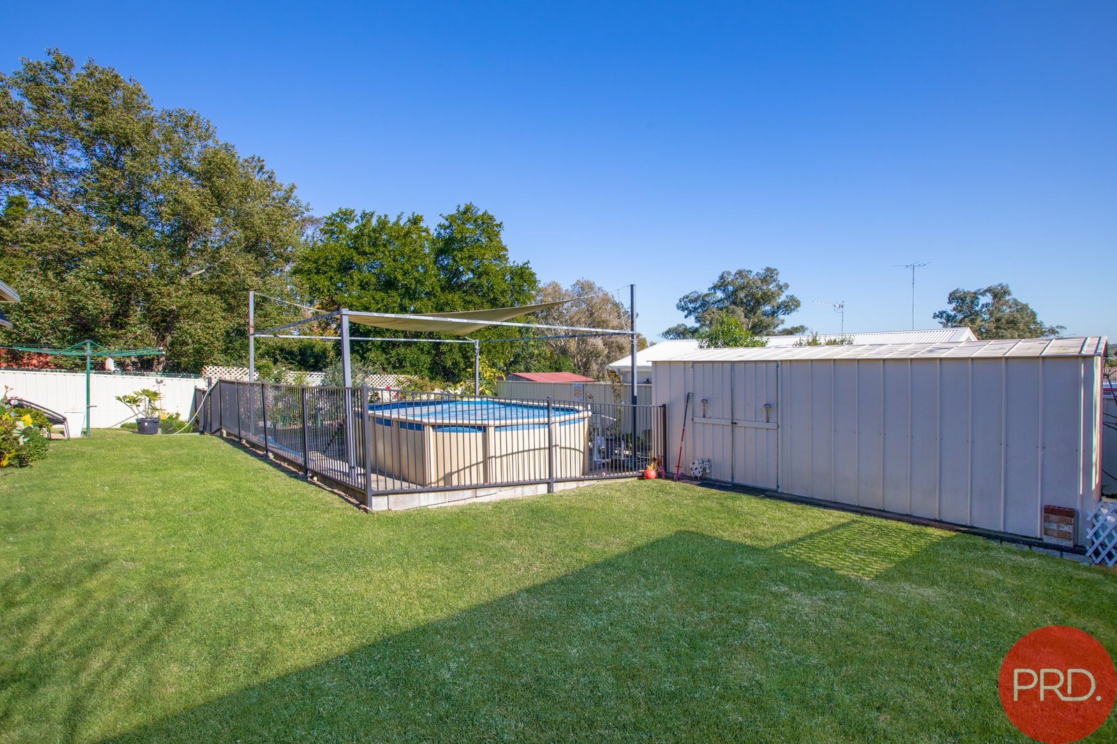 8 Verona Close RUTHERFORD 9