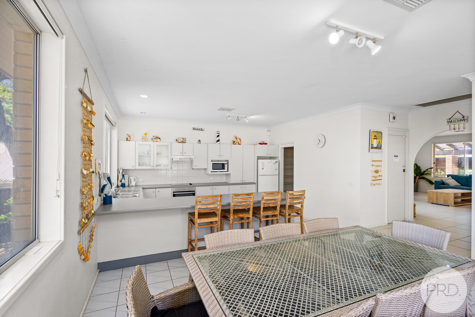 8 Verona Road SHOAL BAY 9