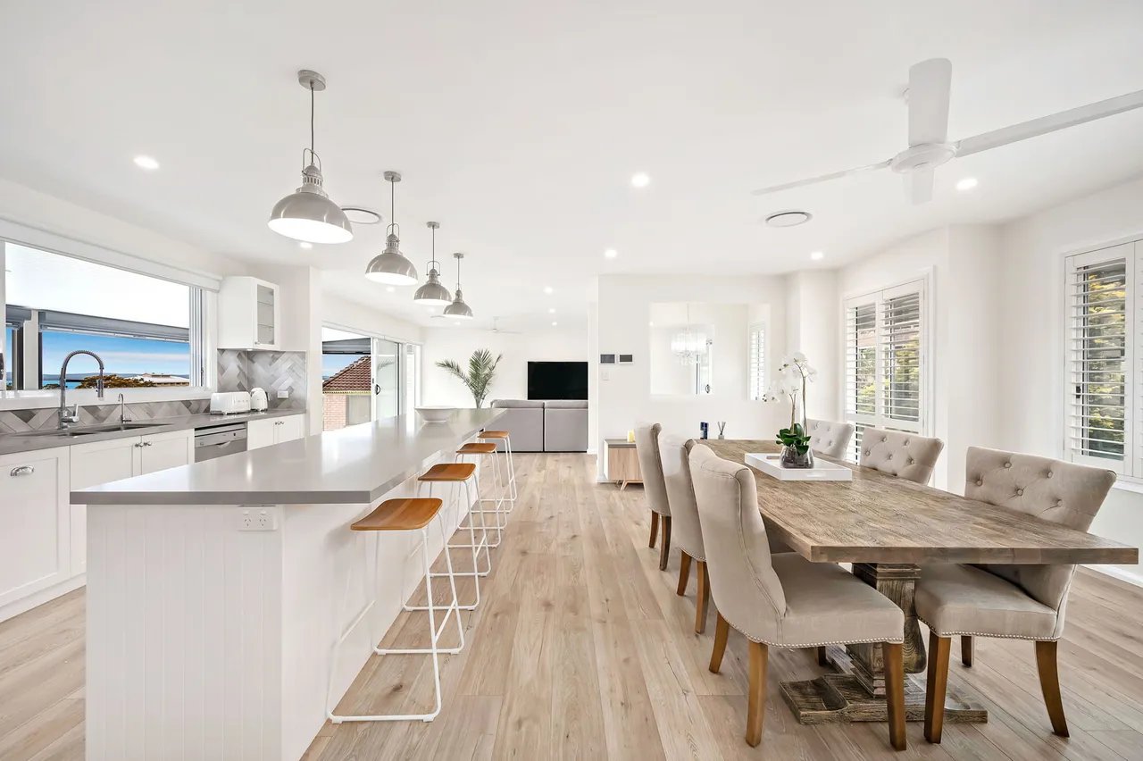8 Victor Parade SHOAL BAY 6