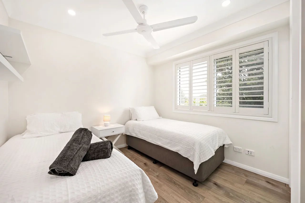 8 Victor Parade SHOAL BAY 10