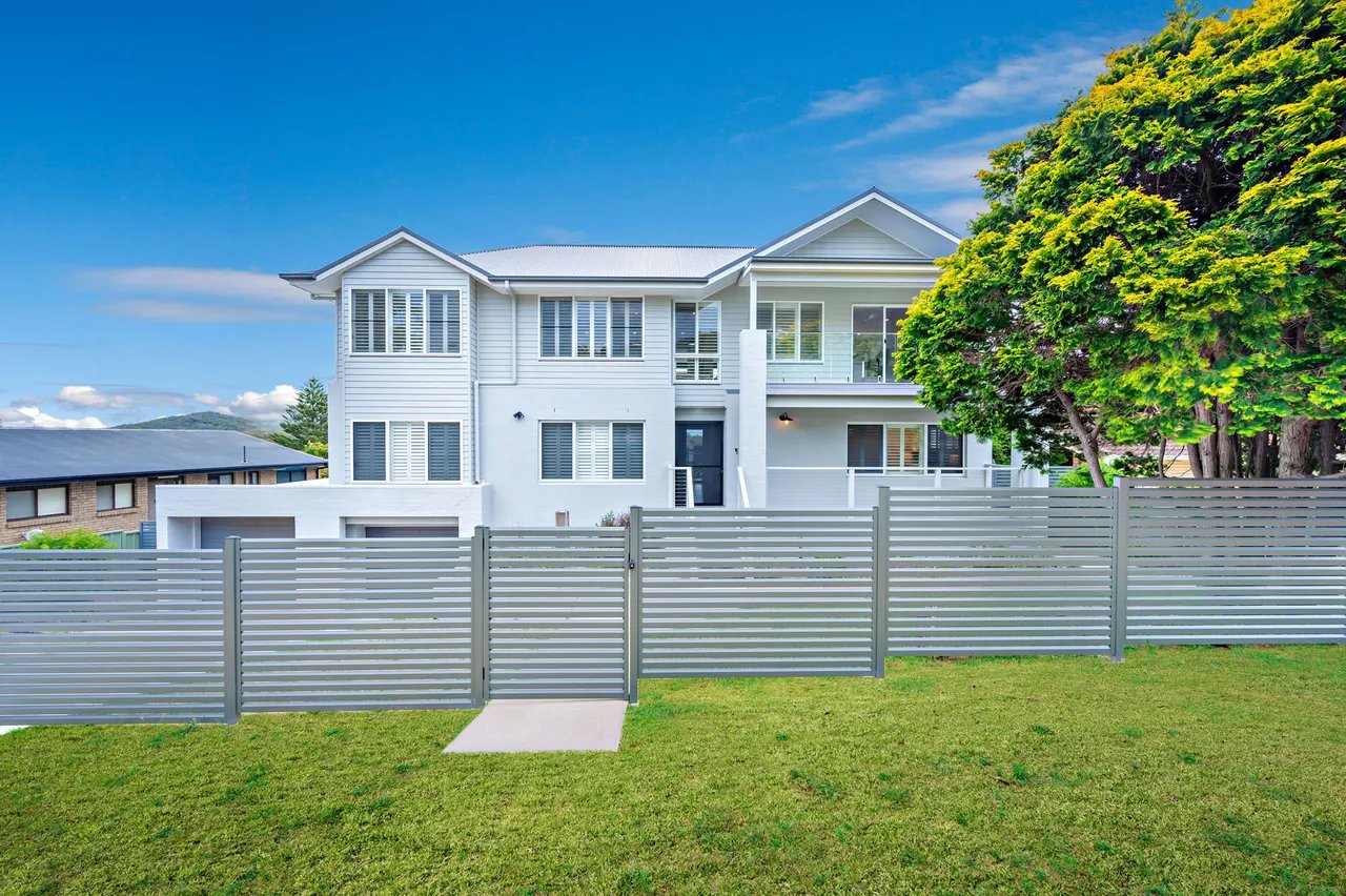 8 Victor Parade SHOAL BAY 18