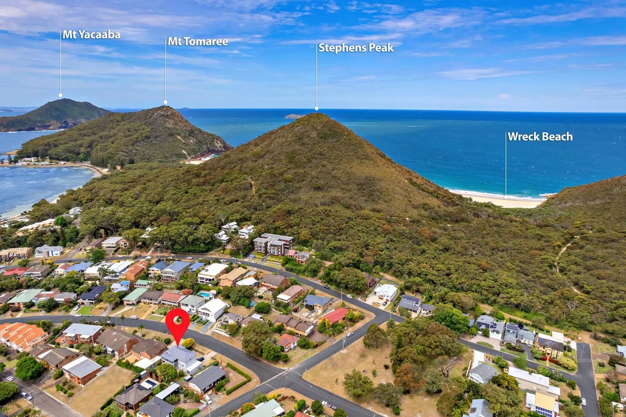 8 Victor Parade SHOAL BAY 19