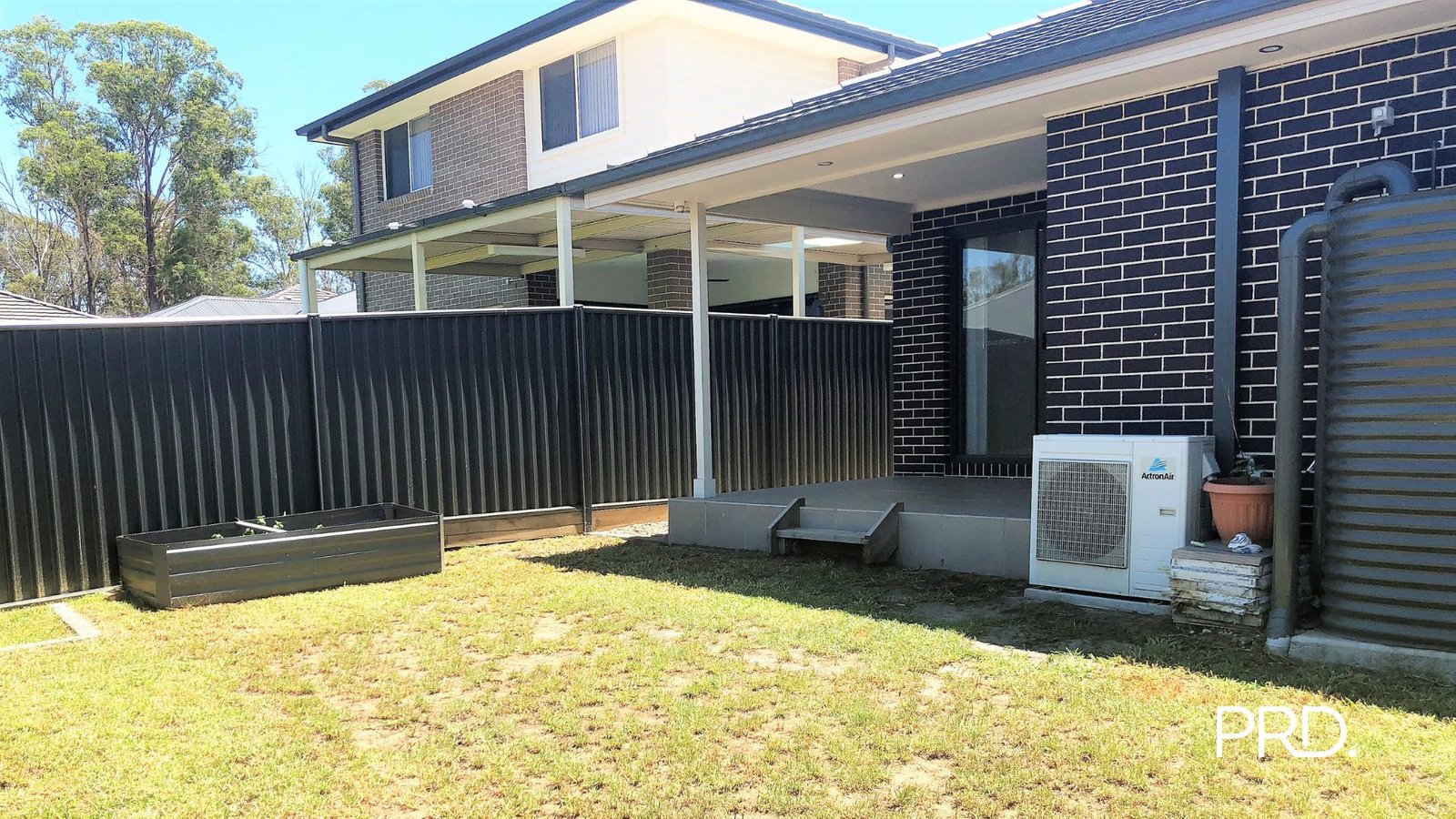 8 Voyager Ct  Jordan Springs 2