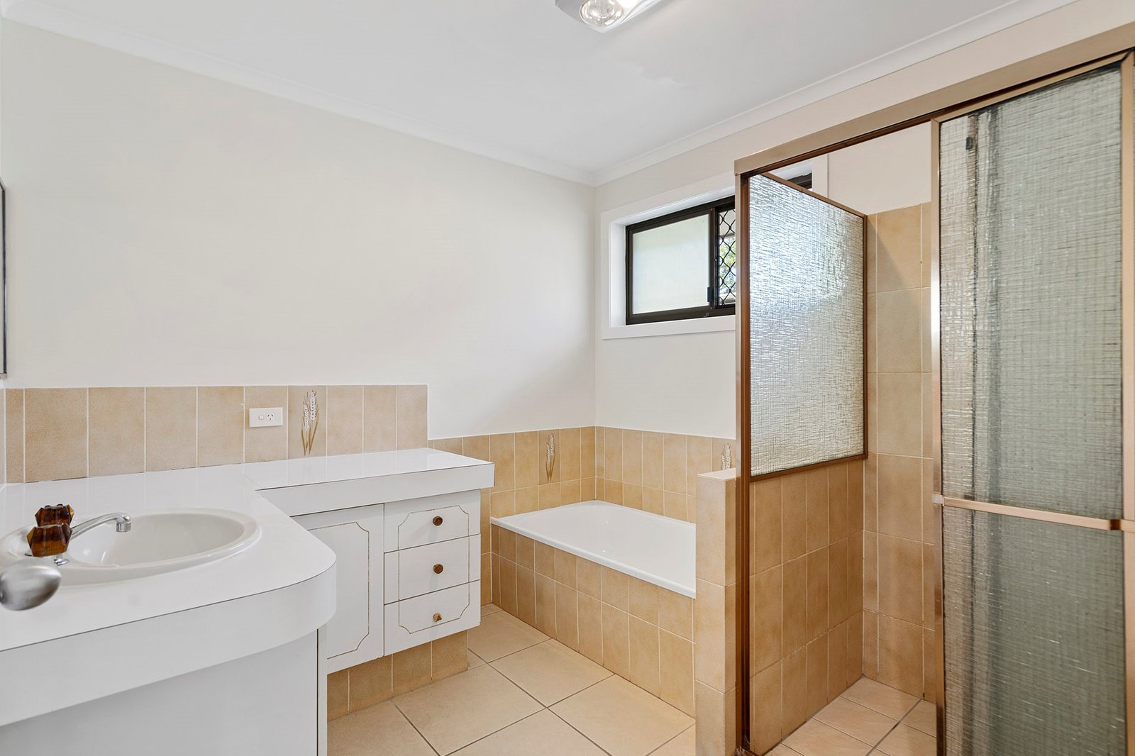 8 Walabah Drive ASHMORE 12