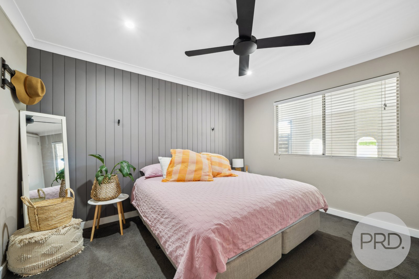 8 Walana Crescent KOORINGAL 9