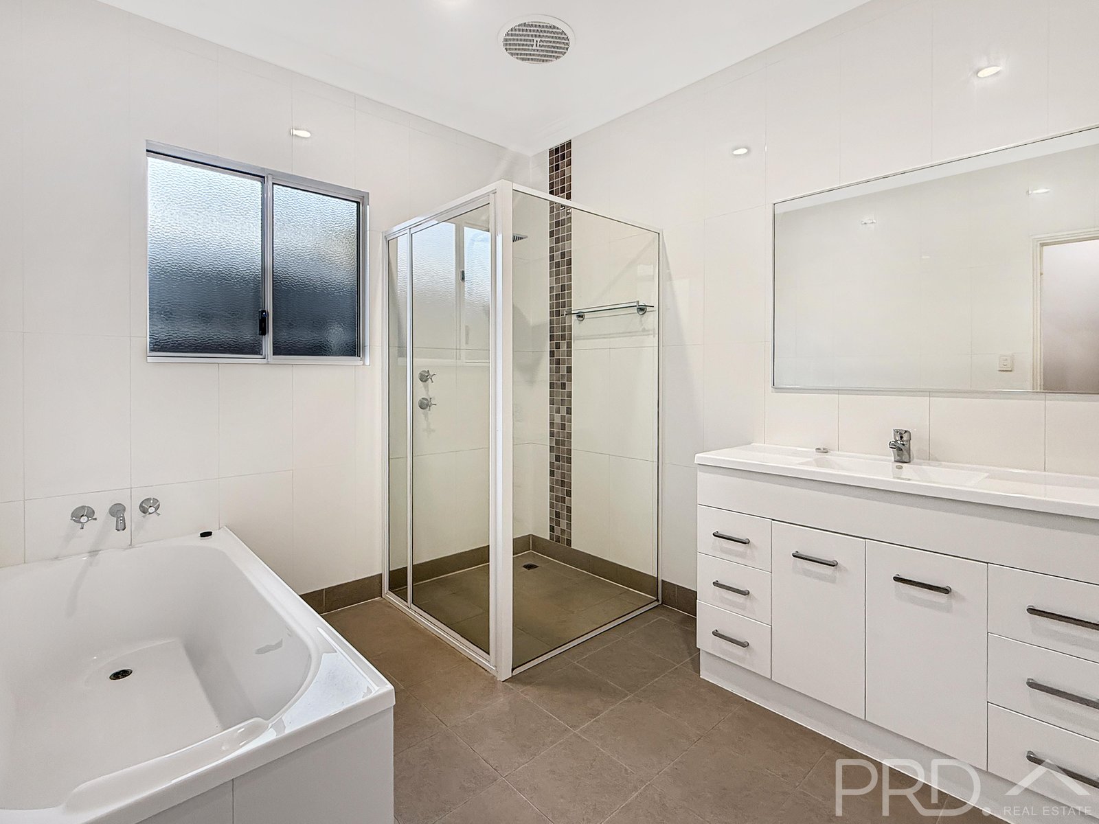 8 Wallaby Street BAYNTON 13