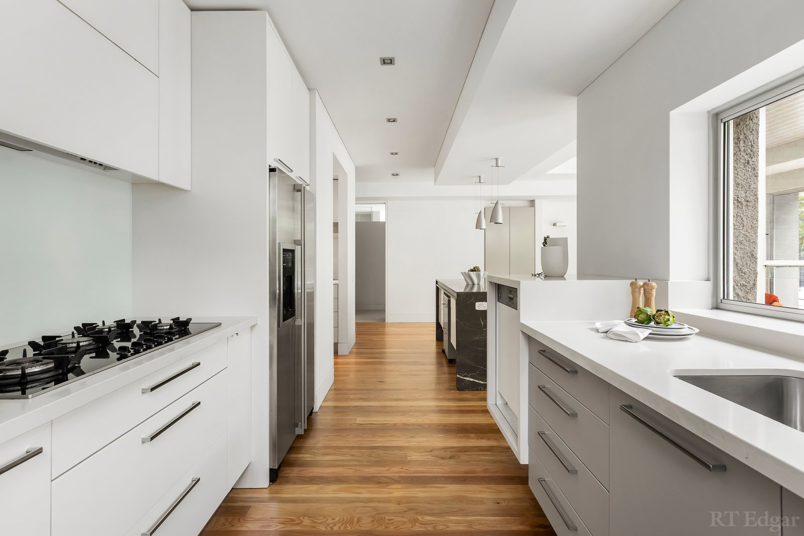 Real Estate and Property in 8 Warra Street, Toorak, VIC