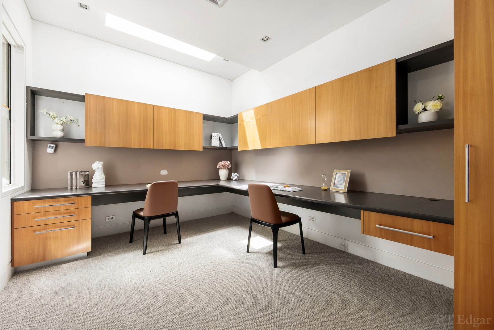 Real Estate and Property in 8 Warra Street, Toorak, VIC