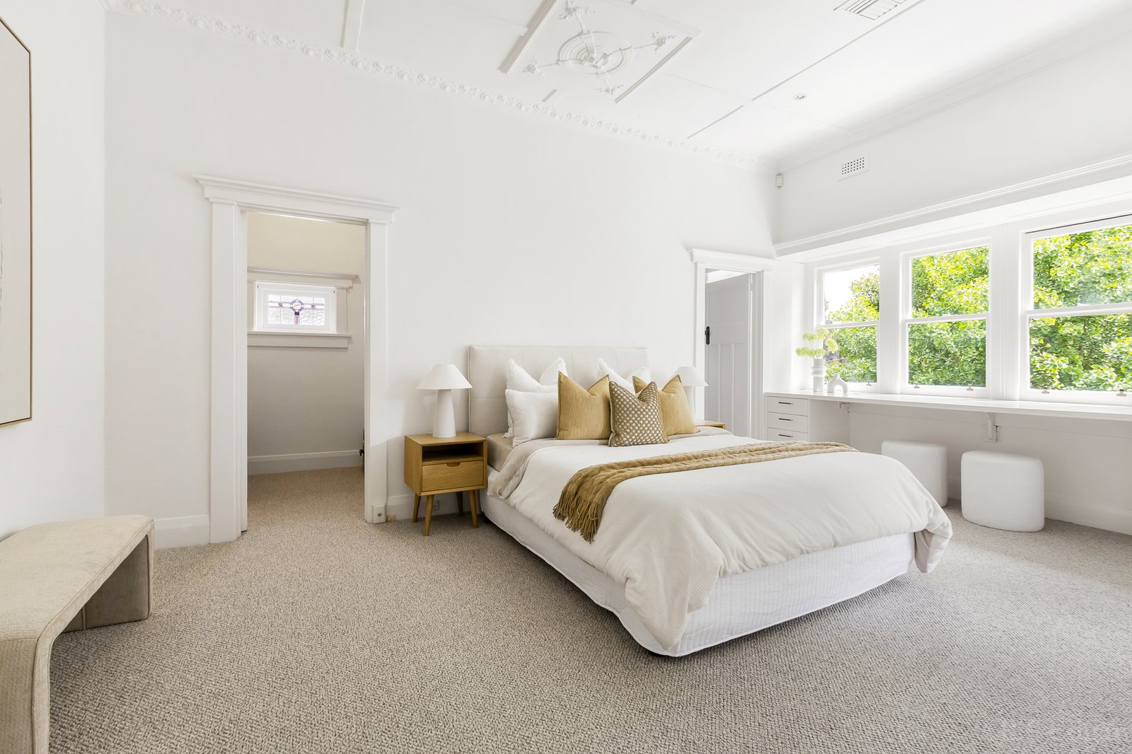 Real Estate and Property in 8 Warra Street, Toorak, VIC