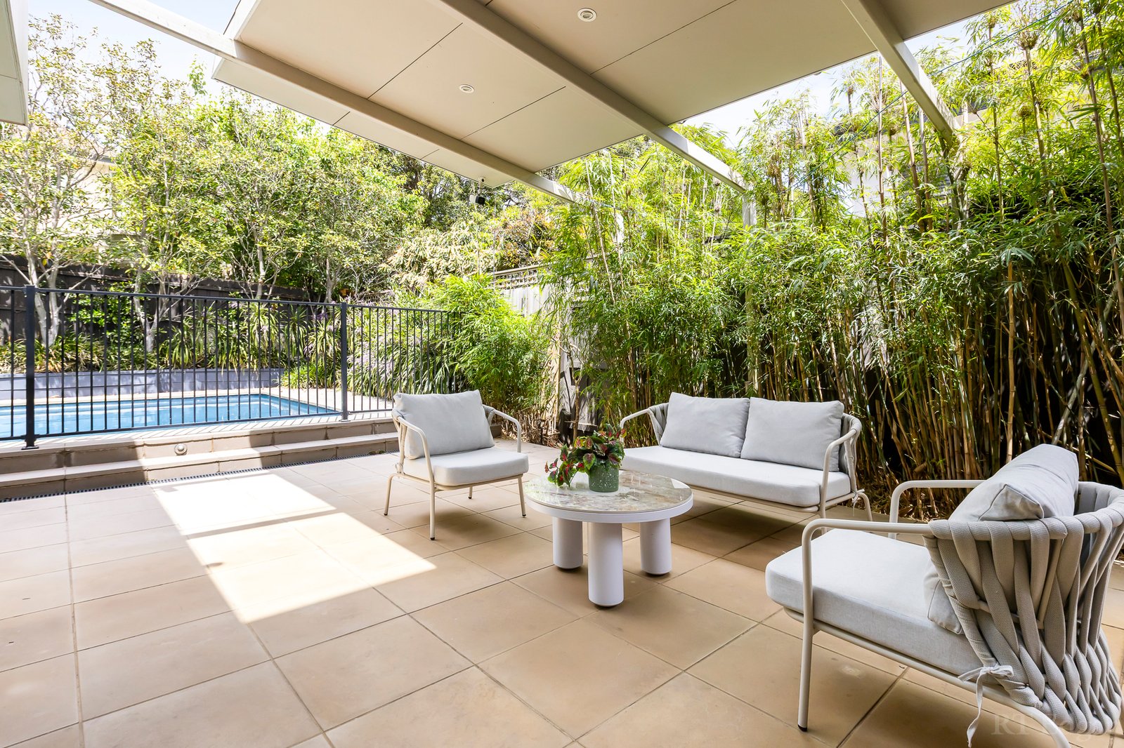 Real Estate and Property in 8 Warra Street, Toorak, VIC