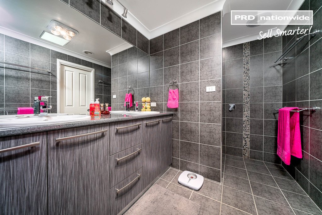 8 Waterhouse Avenue LLOYD 7