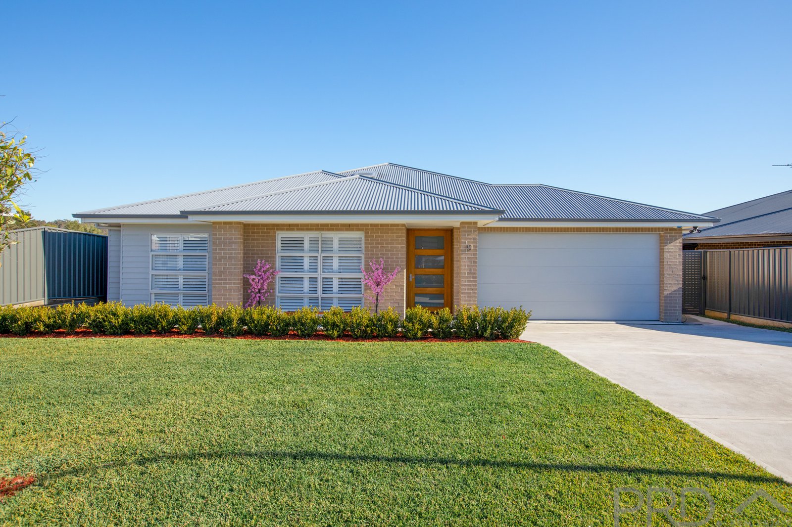 8 Waterside Close RUTHERFORD 4