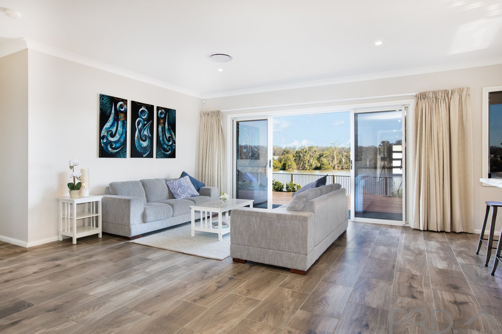 8 Waterside Close RUTHERFORD 6