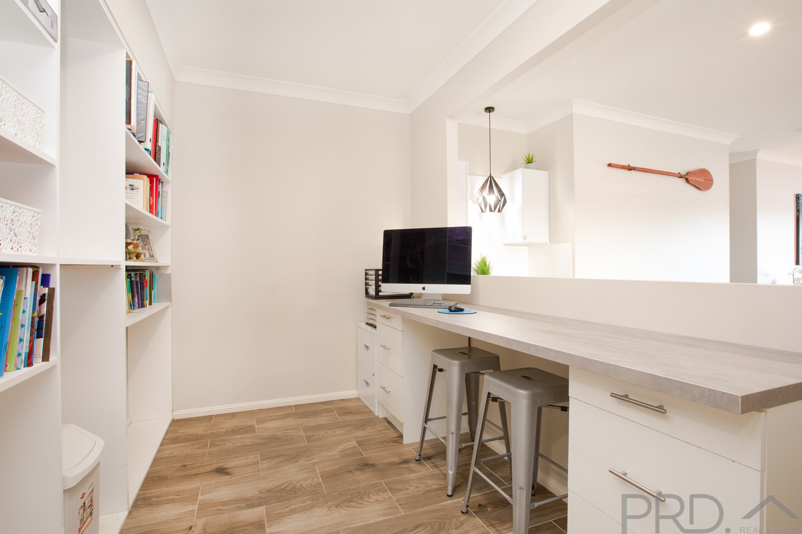 8 Waterside Close RUTHERFORD 17