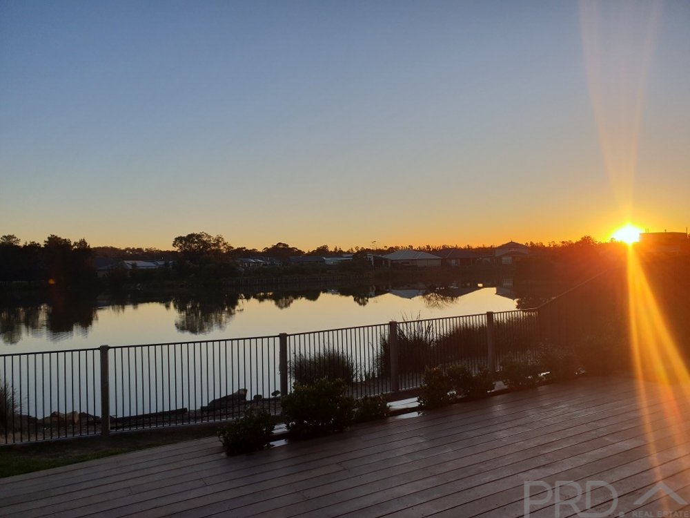 8 Waterside Close RUTHERFORD 30