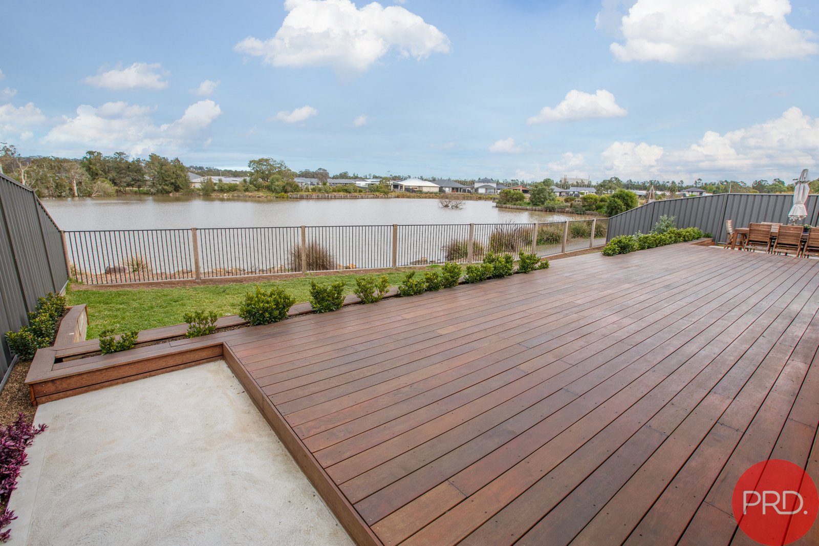 8 Waterside Close RUTHERFORD 32