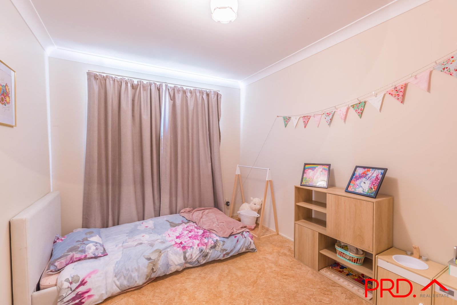 8 Wattle Close TAMWORTH 13