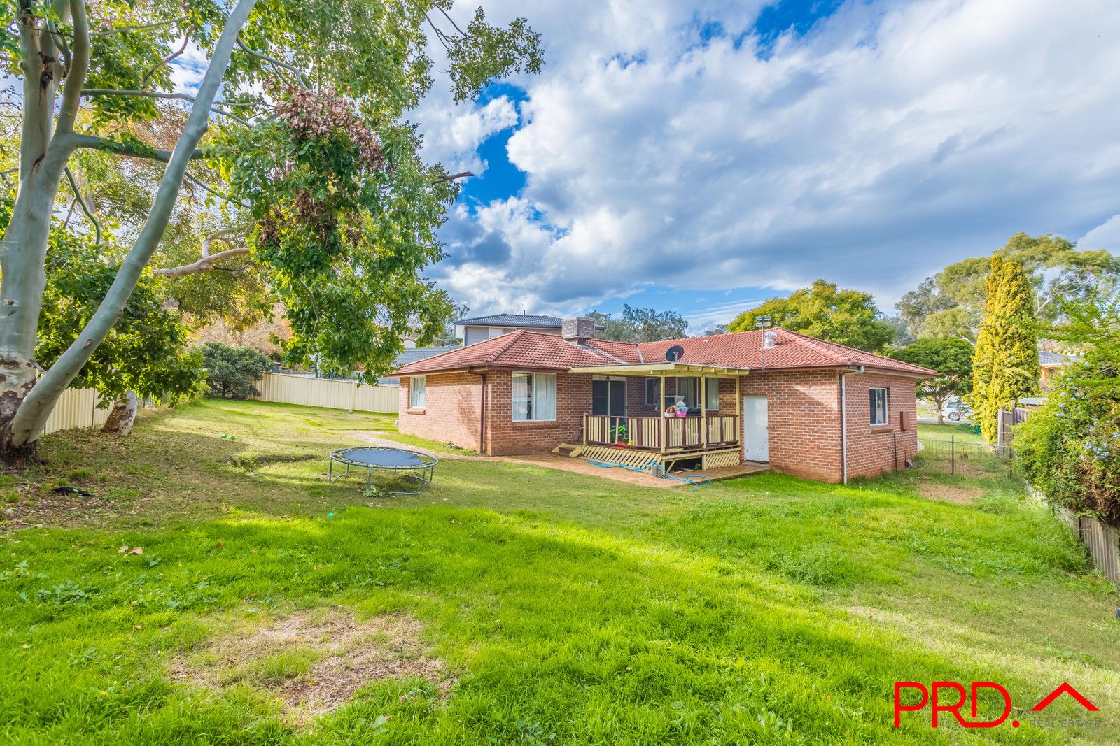 8 Wattle Close TAMWORTH 16