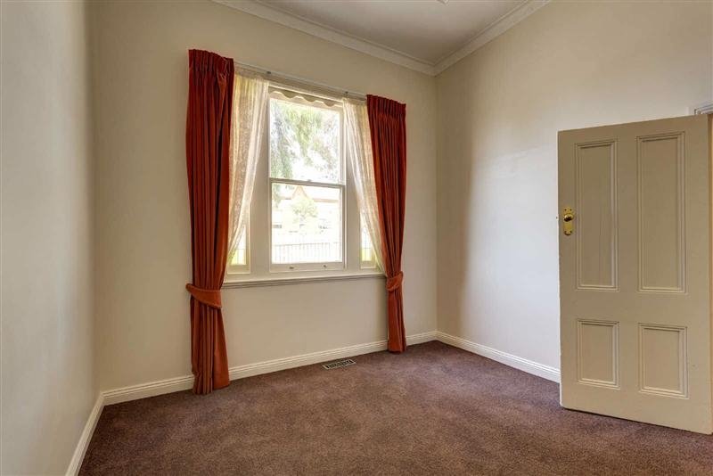 8 Webster Street BENDIGO 4