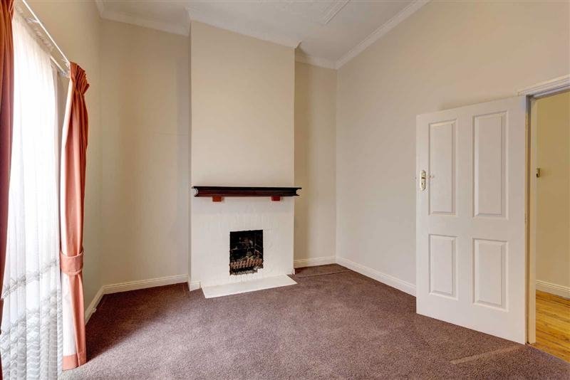 8 Webster Street BENDIGO 6