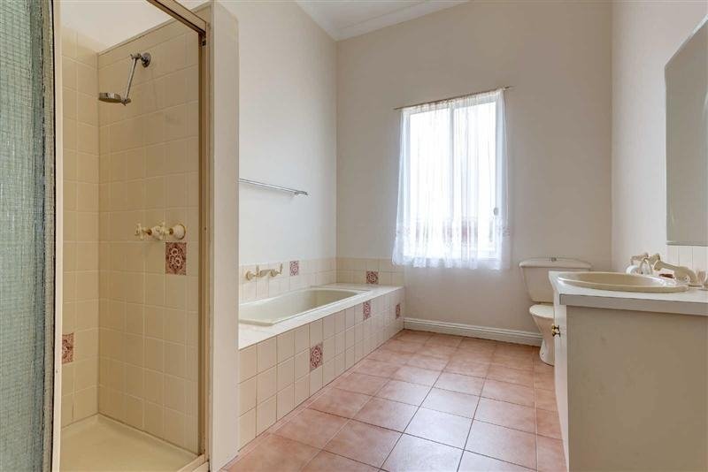 8 Webster Street BENDIGO 7